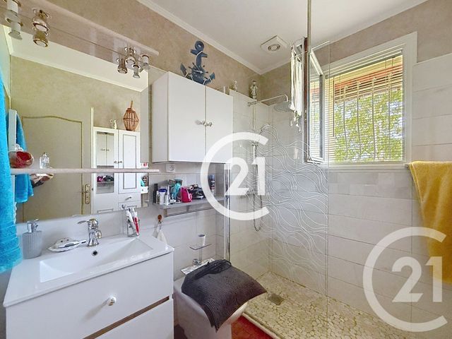 maison à vendre - 4 pièces - 91.0 m2 - CHASSORS - 16 - POITOU-CHARENTES - Century 21 Xso Immobilier