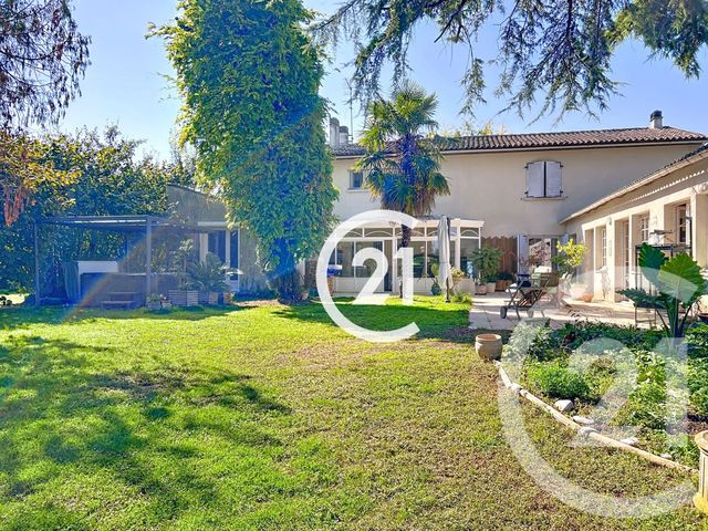 maison à vendre - 5 pièces - 274.0 m2 - JARNAC - 16 - POITOU-CHARENTES - Century 21 Xso Immobilier