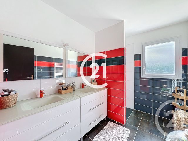 maison à vendre - 5 pièces - 147.0 m2 - BOURG CHARENTE - 16 - POITOU-CHARENTES - Century 21 Xso Immobilier