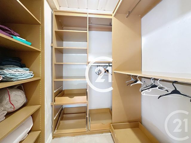 maison à louer - 5 pièces - 231.7 m2 - JUILLAC LE COQ - 16 - POITOU-CHARENTES - Century 21 Xso Immobilier