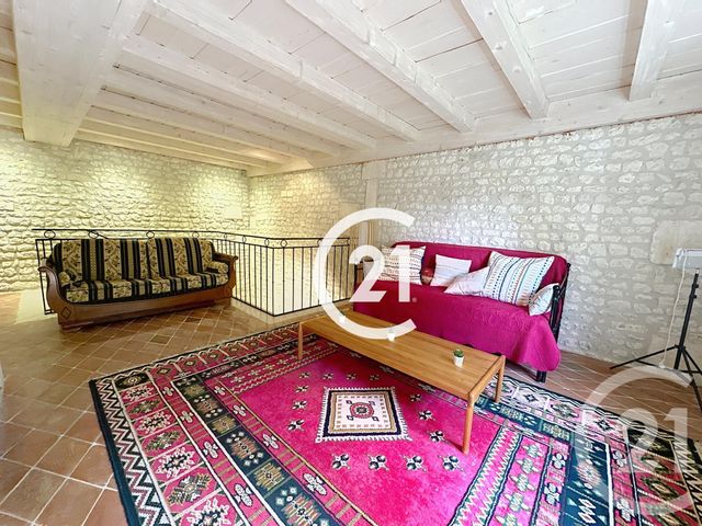maison à louer - 5 pièces - 231.7 m2 - JUILLAC LE COQ - 16 - POITOU-CHARENTES - Century 21 Xso Immobilier