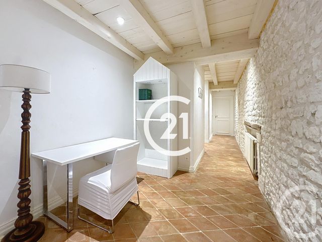 maison à louer - 5 pièces - 231.7 m2 - JUILLAC LE COQ - 16 - POITOU-CHARENTES - Century 21 Xso Immobilier