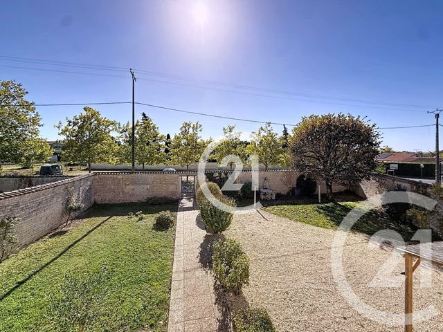 maison à vendre - 4 pièces - 158.0 m2 - SIGOGNE - 16 - POITOU-CHARENTES - Century 21 Xso Immobilier