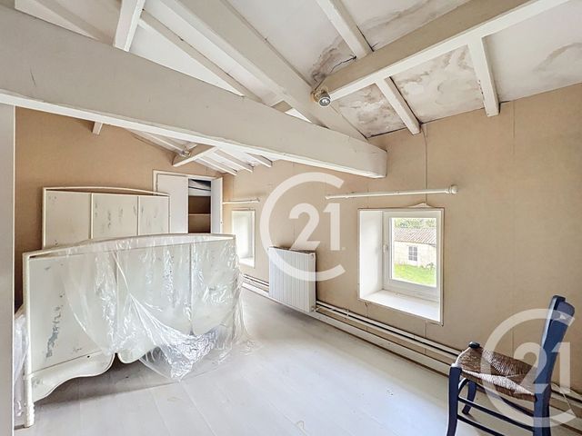maison à vendre - 6 pièces - 243.0 m2 - GRAVES ST AMANT - 16 - POITOU-CHARENTES - Century 21 Xso Immobilier