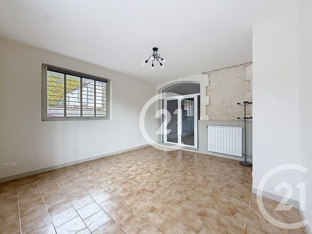 maison à vendre - 4 pièces - 155.5 m2 - JARNAC - 16 - POITOU-CHARENTES - Century 21 Xso Immobilier