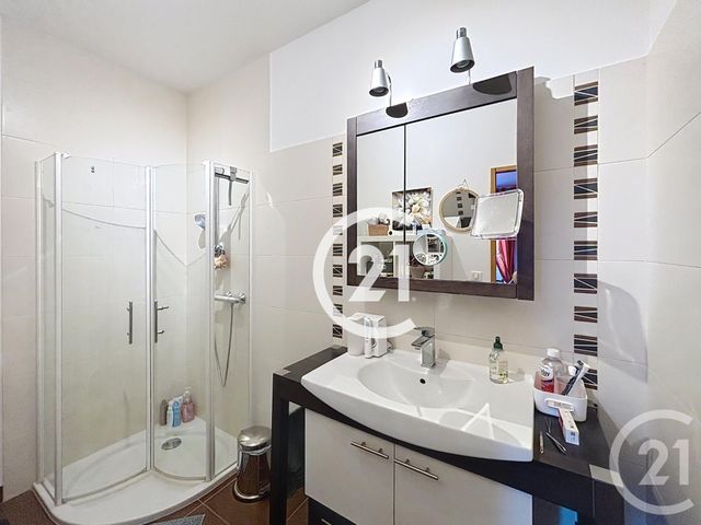 maison à vendre - 5 pièces - 174.0 m2 - SIGOGNE - 16 - POITOU-CHARENTES - Century 21 Xso Immobilier