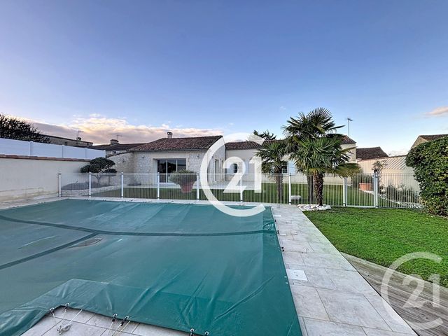 maison à vendre - 5 pièces - 174.0 m2 - SIGOGNE - 16 - POITOU-CHARENTES - Century 21 Xso Immobilier