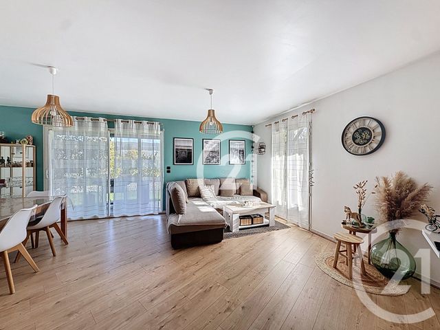 maison à vendre - 5 pièces - 162.5 m2 - JULIENNE - 16 - POITOU-CHARENTES - Century 21 Xso Immobilier