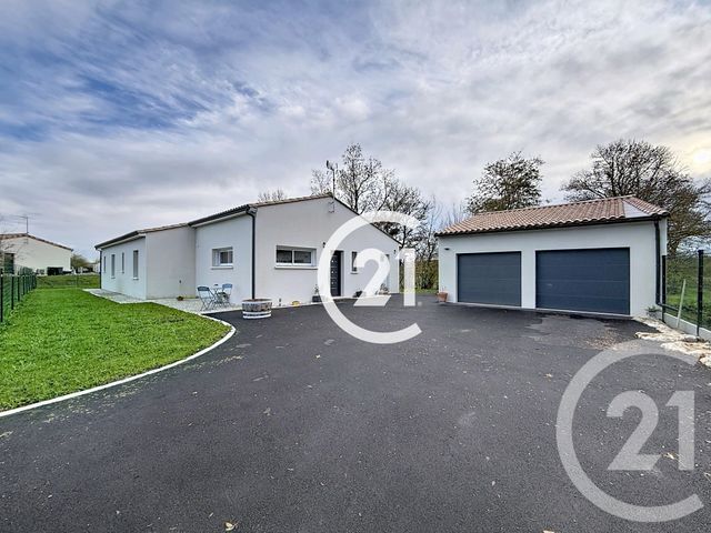 maison à vendre - 5 pièces - 122.0 m2 - JULIENNE - 16 - POITOU-CHARENTES - Century 21 Xso Immobilier