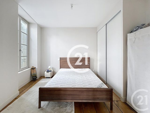 Appartement F2 à louer - 2 pièces - 73.5 m2 - JARNAC - 16 - POITOU-CHARENTES - Century 21 Xso Immobilier