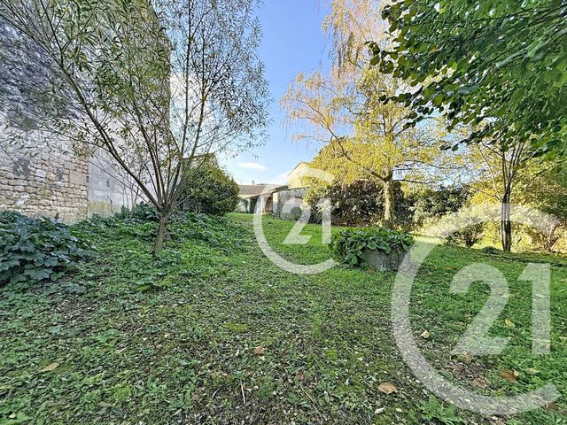 maison à vendre - 6 pièces - 140.5 m2 - ST MEME LES CARRIERES - 16 - POITOU-CHARENTES - Century 21 Xso Immobilier