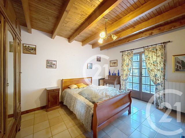 maison à vendre - 6 pièces - 140.5 m2 - ST MEME LES CARRIERES - 16 - POITOU-CHARENTES - Century 21 Xso Immobilier