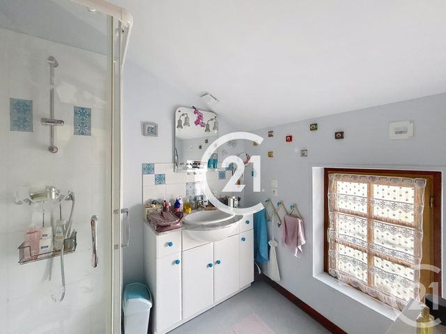 Appartement à vendre - 2 pièces - 40.0 m2 - JARNAC - 16 - POITOU-CHARENTES - Century 21 Xso Immobilier