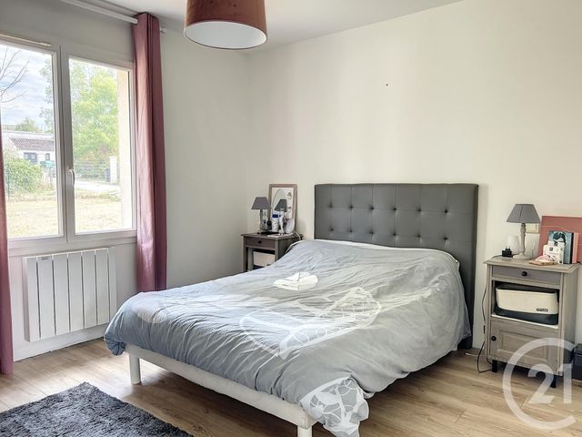 maison à louer - 4 pièces - 83.0 m2 - REPARSAC - 16 - POITOU-CHARENTES - Century 21 Xso Immobilier