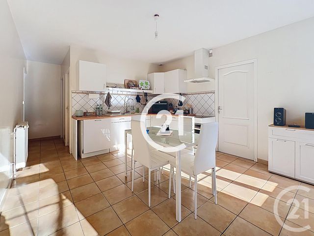 maison à louer - 4 pièces - 103.0 m2 - SEGONZAC - 16 - POITOU-CHARENTES - Century 21 Xso Immobilier