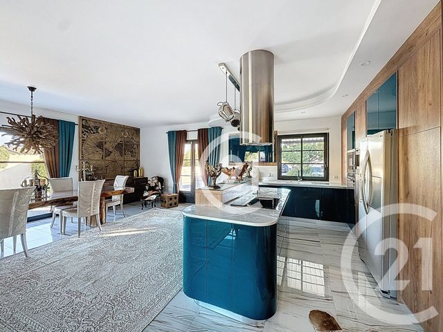 maison à vendre - 4 pièces - 146.3 m2 - TRIAC LAUTRAIT - 16 - POITOU-CHARENTES - Century 21 Xso Immobilier