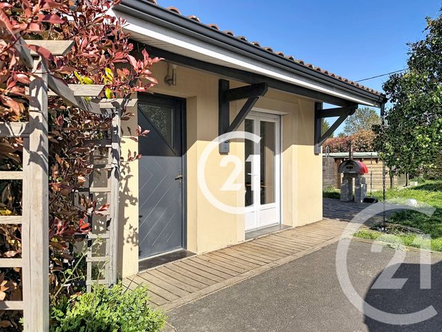 maison à vendre - 5 pièces - 114.0 m2 - LES METAIRIES - 16 - POITOU-CHARENTES - Century 21 Xso Immobilier