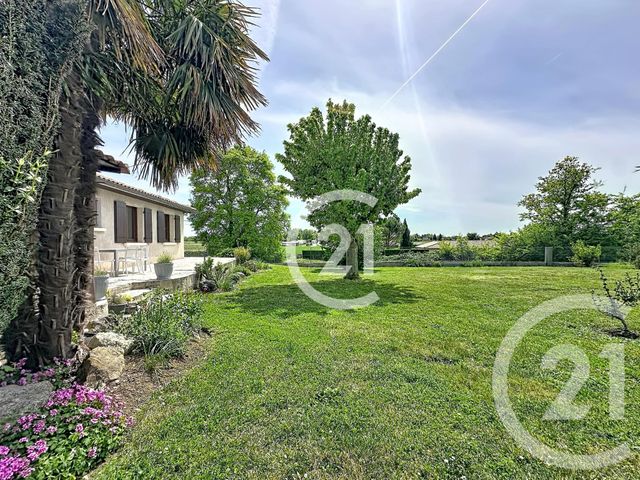 maison à vendre - 4 pièces - 124.6 m2 - BOURG CHARENTE - 16 - POITOU-CHARENTES - Century 21 Xso Immobilier