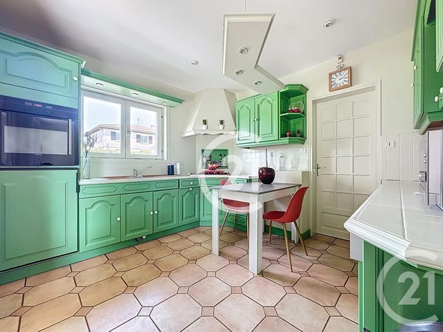 maison à vendre - 4 pièces - 124.6 m2 - BOURG CHARENTE - 16 - POITOU-CHARENTES - Century 21 Xso Immobilier