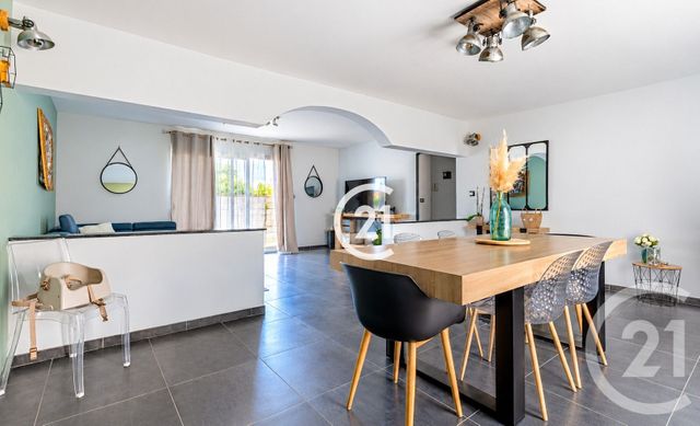 maison à vendre - 5 pièces - 147.0 m2 - NERCILLAC - 16 - POITOU-CHARENTES - Century 21 Xso Immobilier