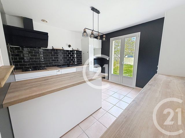 maison à louer - 4 pièces - 109.6 m2 - JARNAC - 16 - POITOU-CHARENTES - Century 21 Xso Immobilier