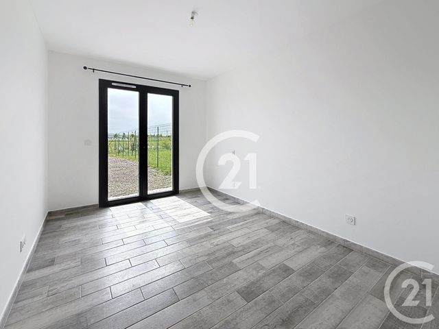 maison à louer - 4 pièces - 89.2 m2 - SEGONZAC - 16 - POITOU-CHARENTES - Century 21 Xso Immobilier