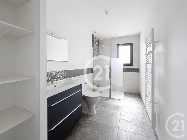 maison à louer - 4 pièces - 89.2 m2 - SEGONZAC - 16 - POITOU-CHARENTES - Century 21 Xso Immobilier