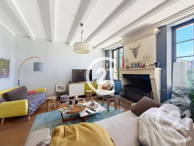 maison à vendre - 6 pièces - 218.0 m2 - CHASSORS - 16 - POITOU-CHARENTES - Century 21 Xso Immobilier