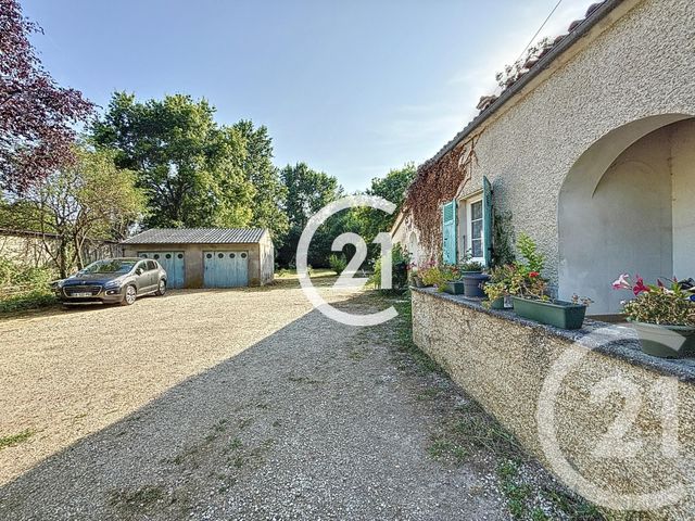 maison à vendre - 6 pièces - 160.0 m2 - REPARSAC - 16 - POITOU-CHARENTES - Century 21 Xso Immobilier