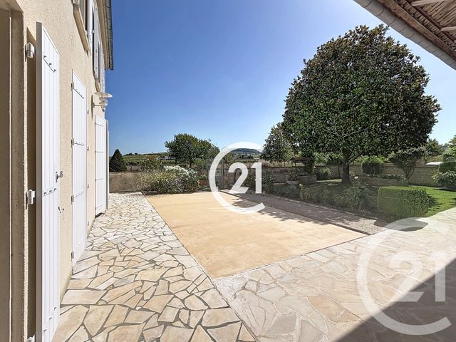 maison à vendre - 7 pièces - 177.0 m2 - SEGONZAC - 16 - POITOU-CHARENTES - Century 21 Xso Immobilier