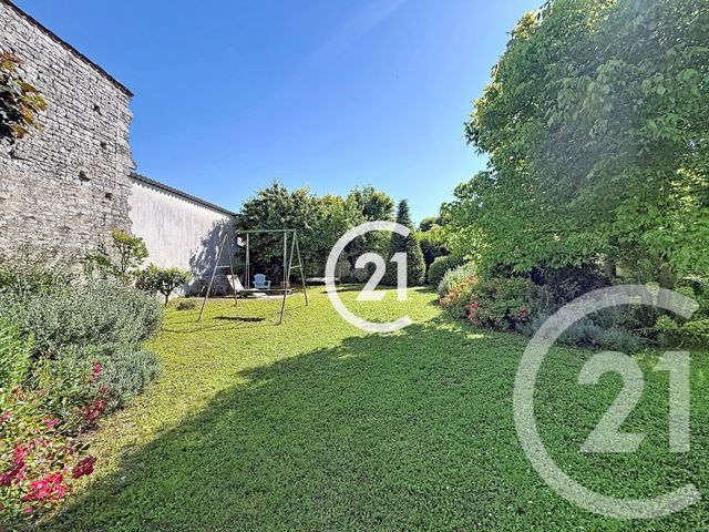 maison à vendre - 5 pièces - 157.0 m2 - CHASSORS - 16 - POITOU-CHARENTES - Century 21 Xso Immobilier