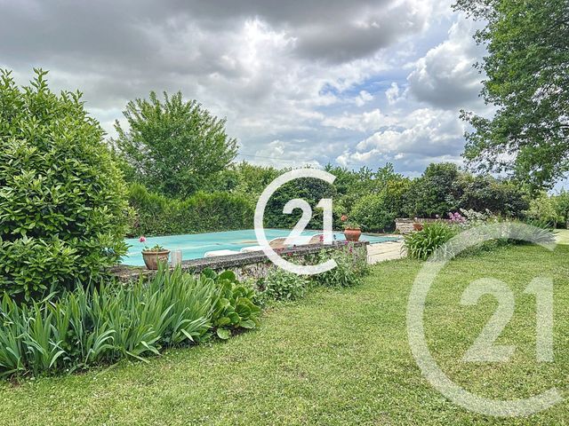 maison à vendre - 6 pièces - 225.0 m2 - FOUSSIGNAC - 16 - POITOU-CHARENTES - Century 21 Xso Immobilier