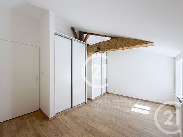 maison à louer - 3 pièces - 72.5 m2 - BOURG CHARENTE - 16 - POITOU-CHARENTES - Century 21 Xso Immobilier