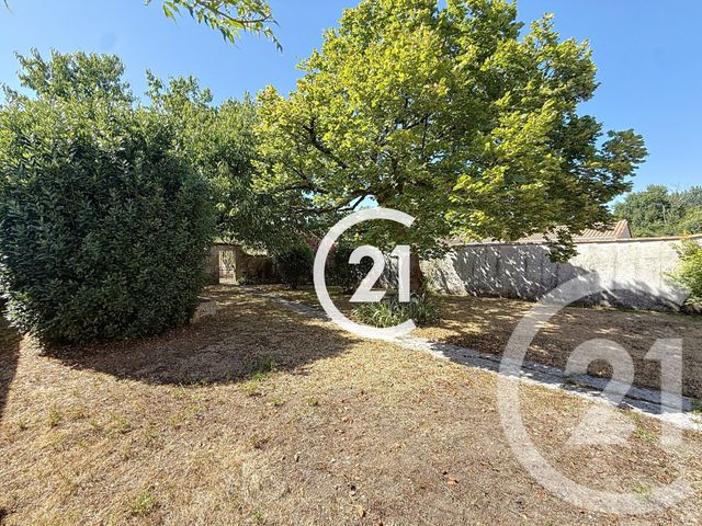 maison à vendre - 5 pièces - 176.0 m2 - GONDEVILLE - 16 - POITOU-CHARENTES - Century 21 Xso Immobilier